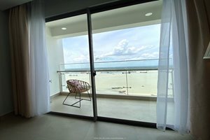 A super nice river view apartment for rent in District 7 with 2 bedrooms