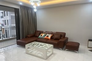 The View apartment for rent has a large balcony with full furniture and beautiful view