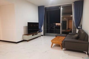 Empire City apartment for rent with high floor and full facilities