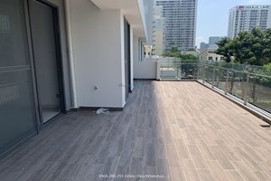 Apartment for sale in Phu My Hung having large garden and foreign quota SPA