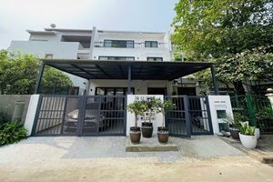 Modern fully furnished 4 bedroom villa for rent in My Thai 3