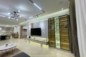 A brand new apartment in Riverside Residence for rent with amazing view