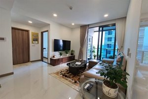 1 bedroom luxury apartment for rent in Sunwah Pearl at cheap price