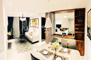  Beautiful 3 bedroom apartment for rent in Rivergate, District 4, one minute to District 1
