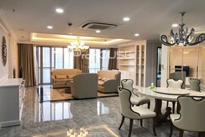 Semi-classical high quality apartment for rent in Scenic Valley – Phu My Hung