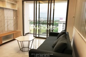 Well-arranged 2 bedroom apartment in Happy Residence for rent, high floor