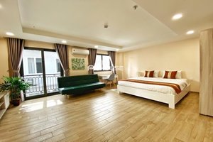  Nice serviced apartment for rent in Phu My Hung with kitchen and balcony