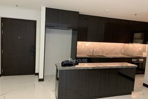 Low floor 2 bedroom apartment for rent in Empire City with cheap price
