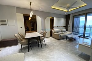 Luxury 2 bedroom apartment in Midtown The Peak for rent with beautiful furniture