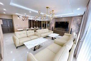 Happy Valley 2BR + Tea Room Apartment – Spacious 135 sqm, Luxury Interior, Park View