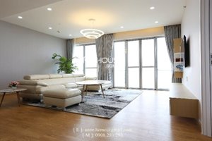 Brand-New, Modern and Fully-Equipped 3 Bedroom Apartment for Rent in Scenic Valley