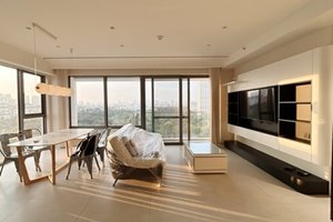 Corner 2 bedroom fully furnished apartment with open view for rent at Urban Hill 