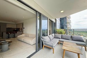Spacious 2 bedroom apartment with large balcony for sale at The Metropole Opera