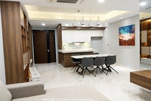 2 adjacent apartments for rent in Midtown with large space and modern furniture