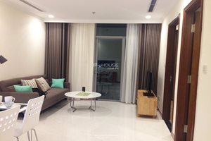Amazing one bedroom apartment for rent in Vinhomes Central Park, near District 1, full furniture