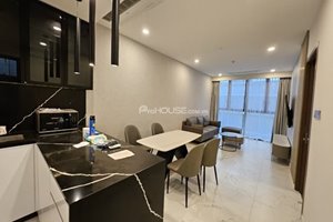 The Galleria 3 bedrooms apartment for rent with basic furniture