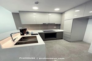 Amazing 2 bedroom apartment for rent in The River TT basic furniture middle floor