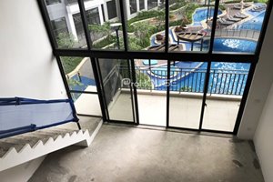 Unfurnished duplex apartment for rent in The View Riviera Point District 7