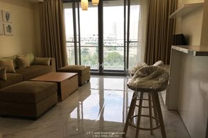 East-direction 3 bedroom apartment in Green Valley for rent
