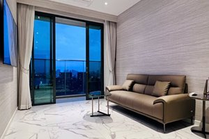 Elegant 2 bedroom plus study apartment at The Metropole Crest for sale