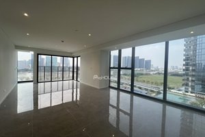 Super beautiful view 3-bedroom apartment for rent at The Opera - Metropole with fully furnished