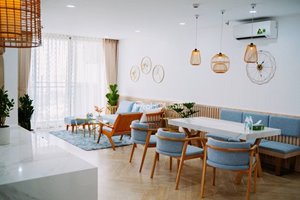 Midtown corner apartment for rent with 2 bedroom full nice furniture