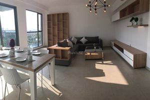 Good price 2 bedroom apartment at Riviera Point with full furniture and clear view