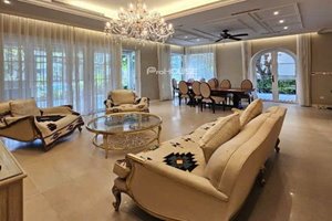For Sale – Luxury Villa Chateau | 300sqm | Fully Furnished