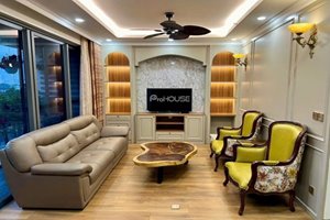 Cheap sale of large 6 bedroom apartment in The Ascentia with full furniture