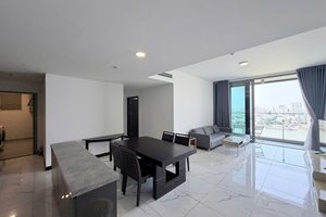 Elegant 2 bedroom river view apartment for rent at Empire City