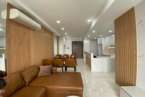 Large 3-bedroom apartment for rent in Midtown with basic furniture