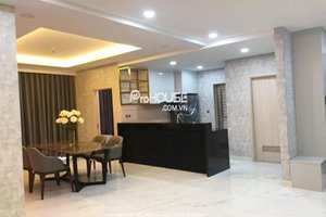 Luxury 2 bedroom apartment in Midtown Sakura Park available for rent