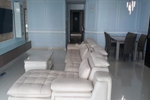 Large 3 bedroom apartment for rent in Riverpark Premier with full furniture