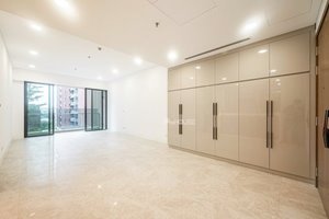 Large luxury apartment for sale at The River Thu Thiem with basic furniture