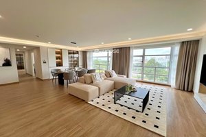 Spacious & Elegant 3BR Apartment For Sale in Happy Valley | Fully Furnished | Bright Open View