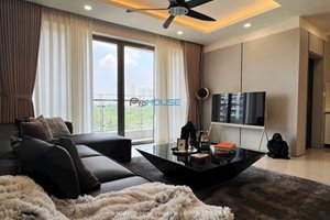 Luxury apartment in Riverpark Premier for rent with brand new furniture and view to the river