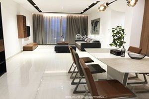 3 bedroom apartment for rent in Riverpark Premier on the top floor with amazing view