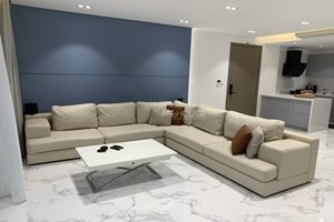 4 bedroom apartment has large balcony for sale in The View Riviera Point with full furniture