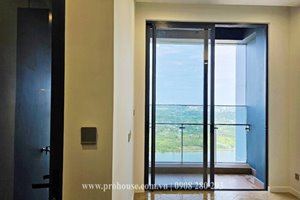Unfurnished 2 bedroom apartment in Lumiere Riverside for rent with river view