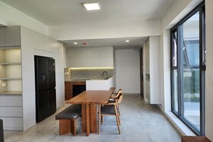 Spacious 2 bedroom fully furnished apartment for rent at Cardinal Court Phu My Hung