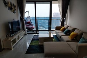 2 bedroom apartment in Sunwah Pearl - high floor - White house