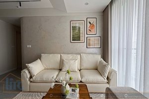 Beautiful 2 bedrooms apartment for sale at Green Valley with full furniture