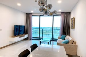 2 bedroom apartment in Sunwah Pearl for rent with modern furniture having bathtub