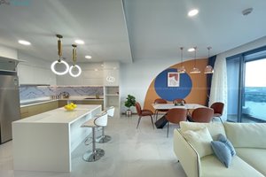 Modern-style design apartment for rent has beautiful river sight at Sunwah Pearl