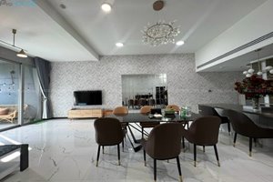 Large 3br apartment for sale in Empire City with big balcony 