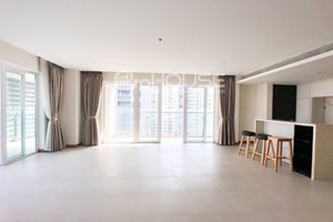 Nice view apartment for rent with 4 bedrooms in Diamond Island