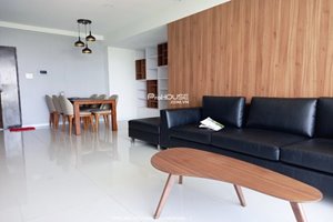 New apartment for rent in Green Valley Phu My Hung, modern style, golf view