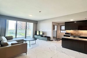 Modern and fully furnished 2-bedroom apartment for rent in Empire City with clear view