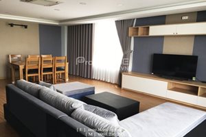 Luxury 3 bedroom apartment for rent in Green Valley, floor 12th, nice view with big balcony