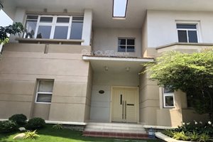 Villa for rent with large garden in Phu Gia-Phu My Hung with 3 bedrooms fully furnished 